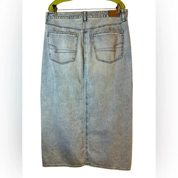 American Eagle AE Dreamy Drape Low Rise Denim Maxi Skirt Front Slit Womens 12 - Picture 6 of 9